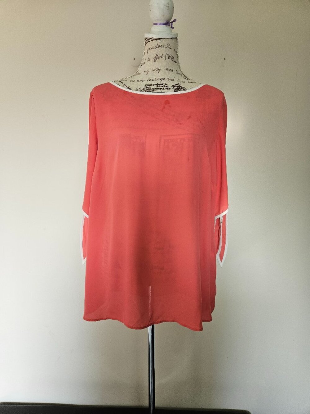 Top with Tie Sleeves